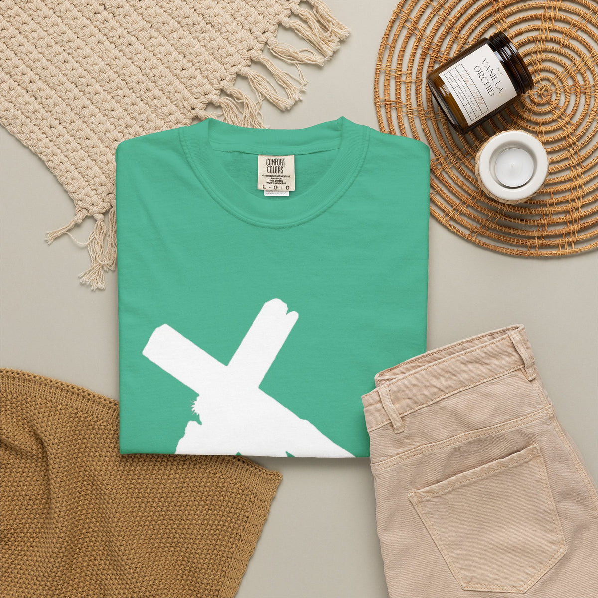 KINGDOM BUILT LOGO GRAPHIC TEE