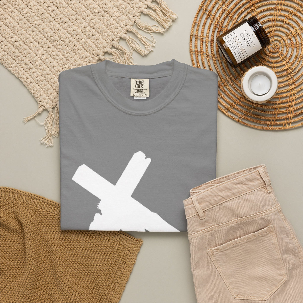 KINGDOM BUILT LOGO GRAPHIC TEE